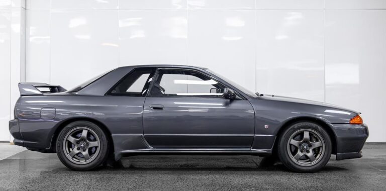  Nissan GT-R R32