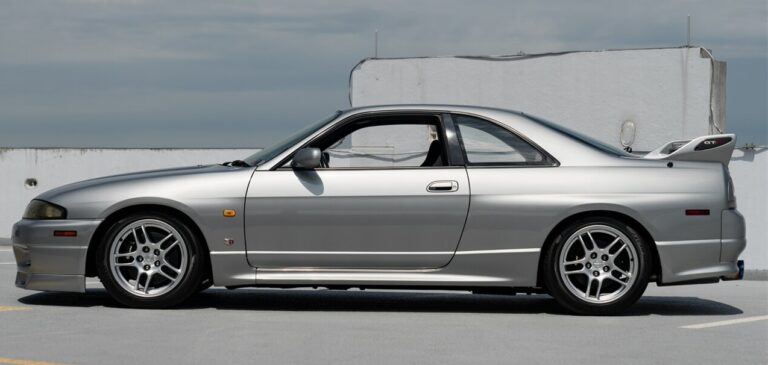 Nissan GT-R R33